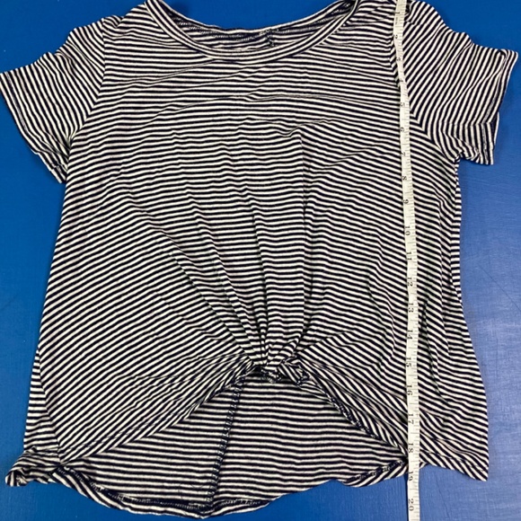Black and White Striped T-Shirt W/ Front Knot - Picture 4 of 5